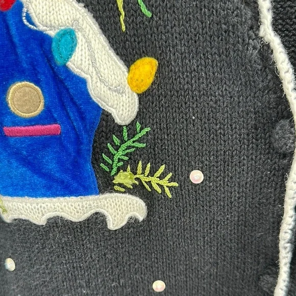 VTG Studio Black Christmas Cardigan with Festive Cardinal Design Sz 1X - Picture 8 of 11